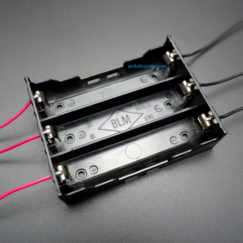 Battery Box รางถ่าน 18650 จำนวน 3 ก้อน แบบแยกอิสระ จ่ายไฟได้ 3.7V ต่อก้อน