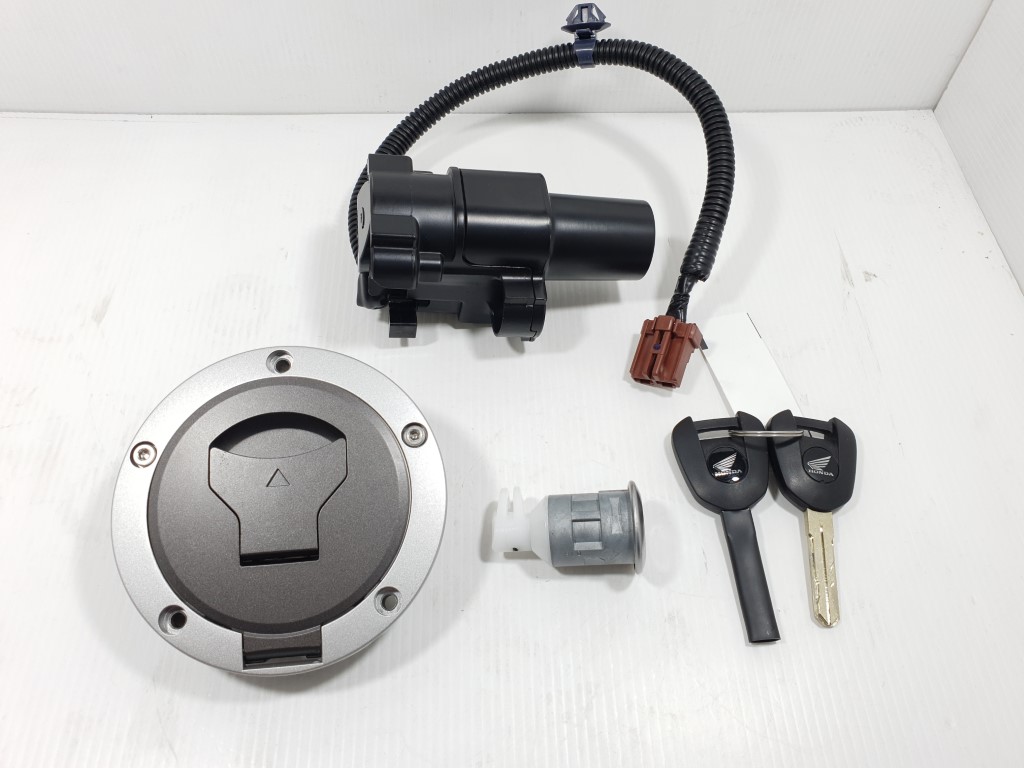 (CBR 650R) ชุดสวิทช์กุญแจ ชุดใหญ่ Honda CBR 650R แท้