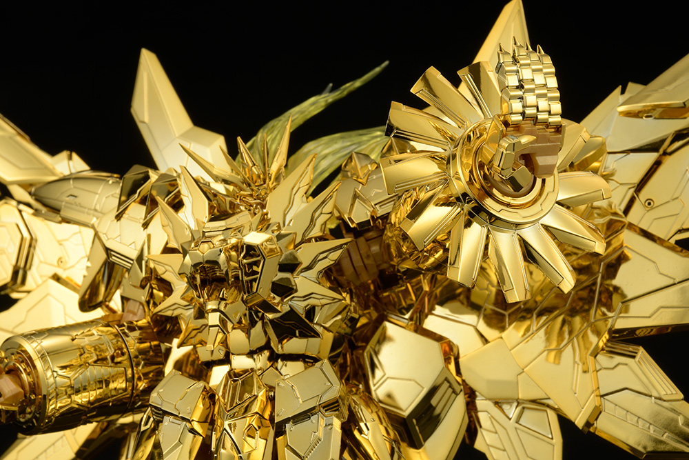 "Pre-Order" AMAKUNITECH GENESIC GAOGAIGAR GOLD Ver.