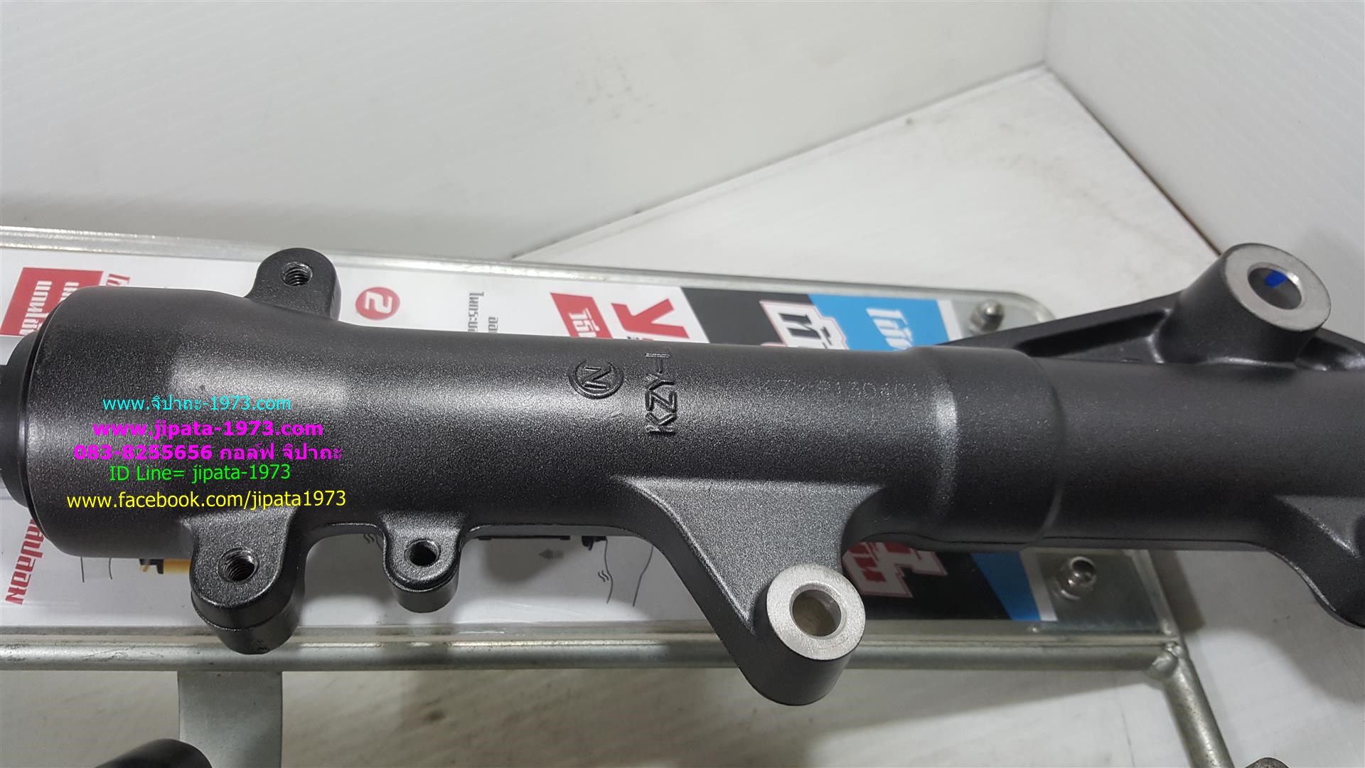 (PCX 125,150) ชุดโช้คอัพหน้า Honda PCX 150 สีดำ แท้