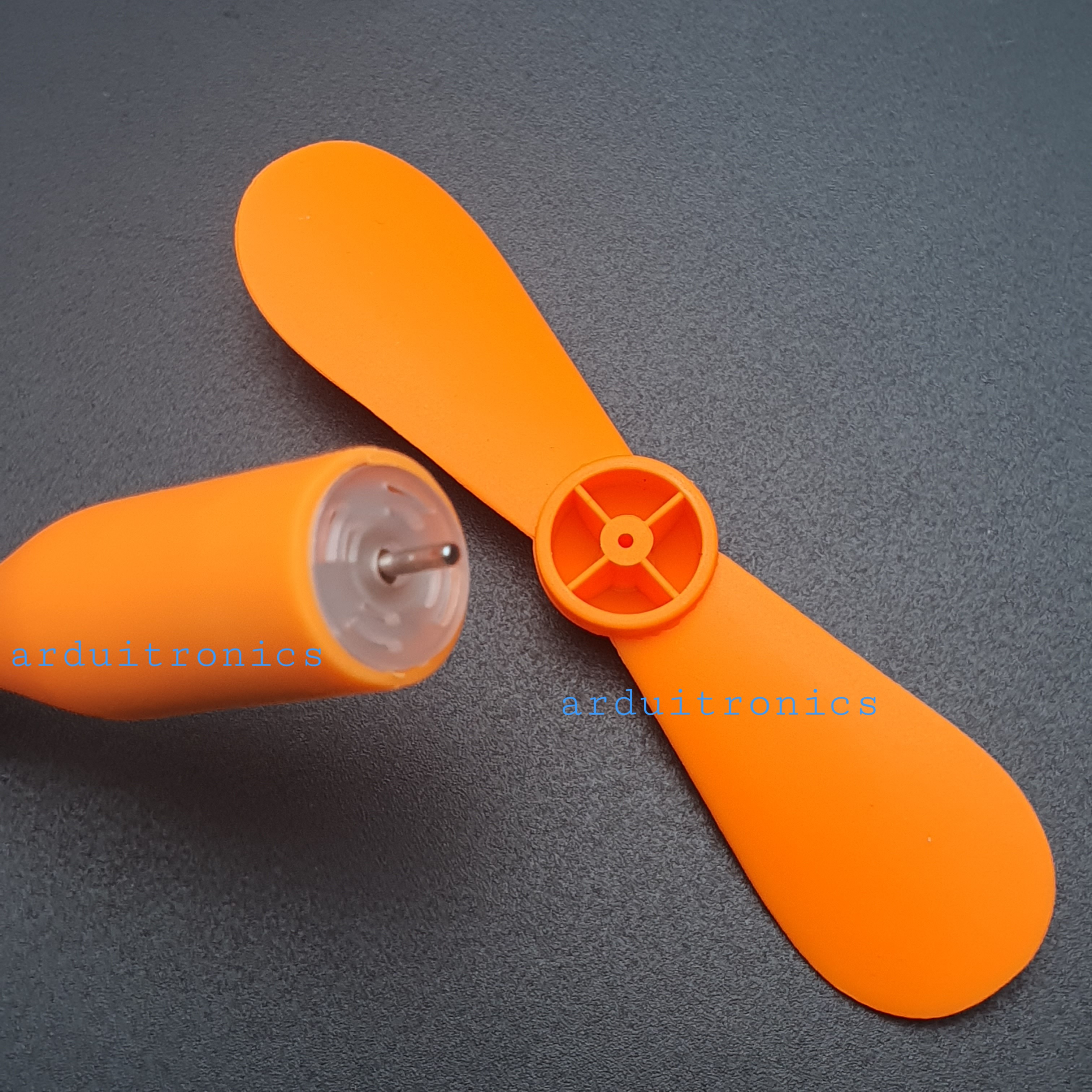 USB Fan Mobile Power Small Fan mini Fan usb พัดลม USB คละสี จำนวน 1 ขิ้น