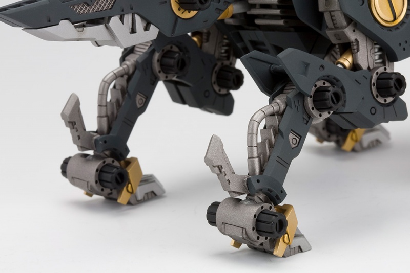 HMM ZOIDS 1/72 RZ-046 Shadow Fox Marking Plus Ver.