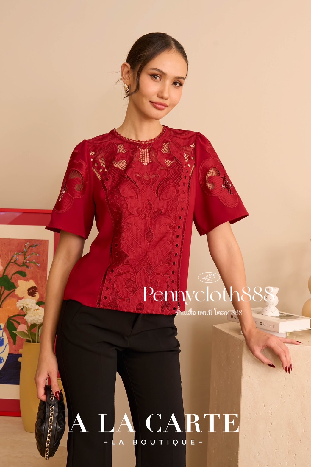 69769 เสื้อ A La Carte เครปเนื้อนุ่ม คอกลม แขนสั้นแฟร์ แต่งลูกไม้เนื้อทอใหม่ มีซับใน สวยหรู by PENNY CLOTH 888