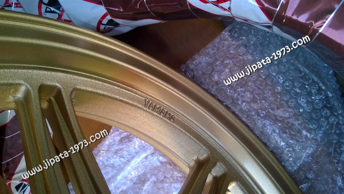 ชุดโปรโมชั่น วันสงกรานต์ ชุดล้อแม็กแท้พร้อมยาง Yamaha Fino,Mio ขอบ 12 นิ้ว