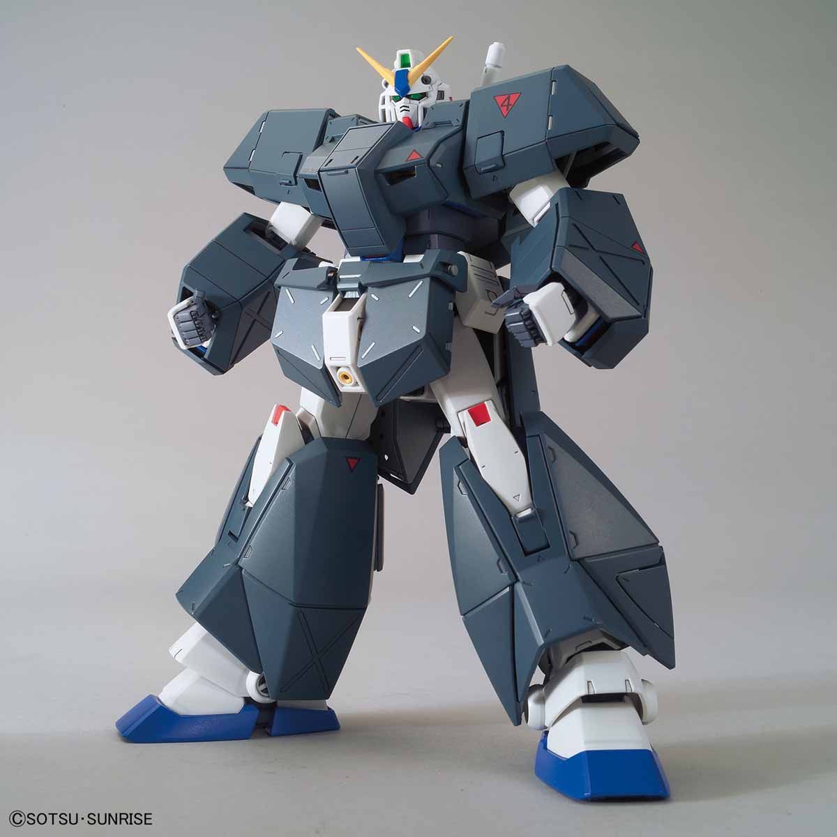 MG 1/100 Gundam NT-1 Ver. 2.0