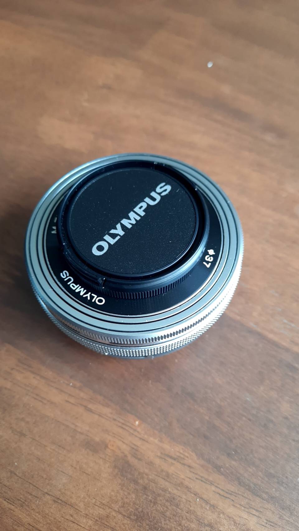 เช่ากล้องOlympus OM-D EM-10 III กล้อง Mirrorless พร้อมเลนส์ 14-42mm f3.5-5.6