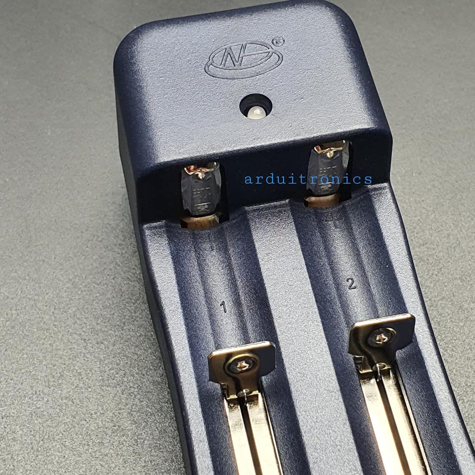 Dual Slot Lithium Battery Charger 18650/14500/10440/CR123A ที่ชาร์จถ่าน Li-ion แบบอเนกประสงค์ 2 ช่อง