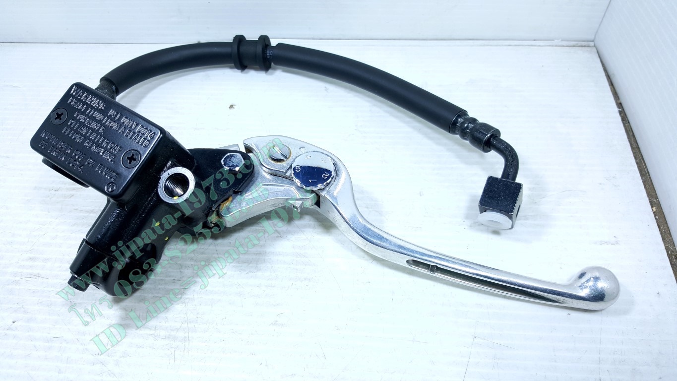 (Honda) แม่ปั๊มเบรคหน้าตัวบน honda CBR 500 แท้