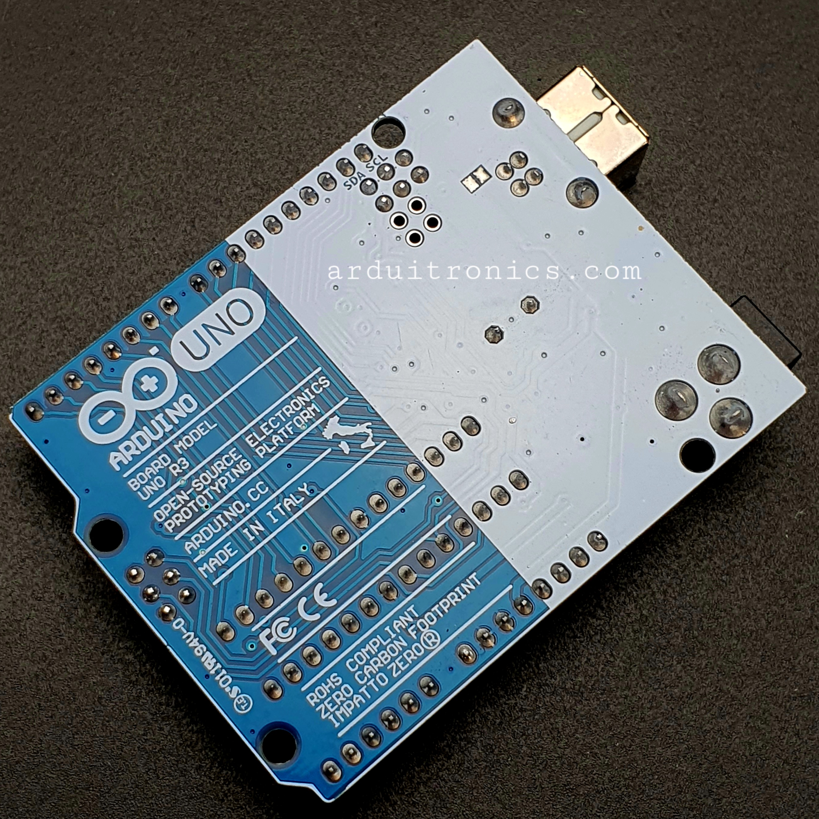 Arduino UNO R3 + Free USB Cable