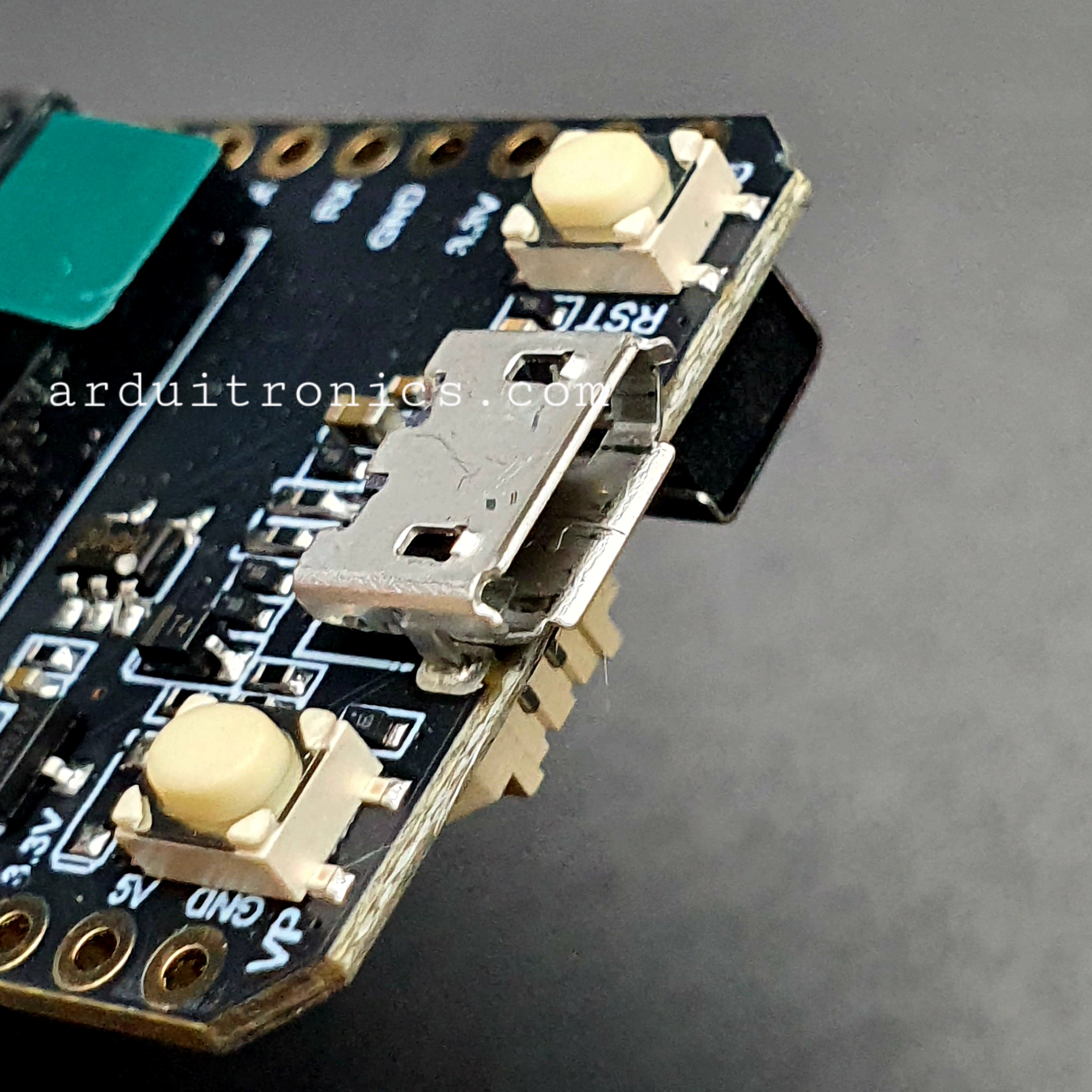 TTGO SX1276 V1.3 LoRa32 868MHz + ESP32 with OLED 0.96 inch (Blue Screen) + Antenna + Cable