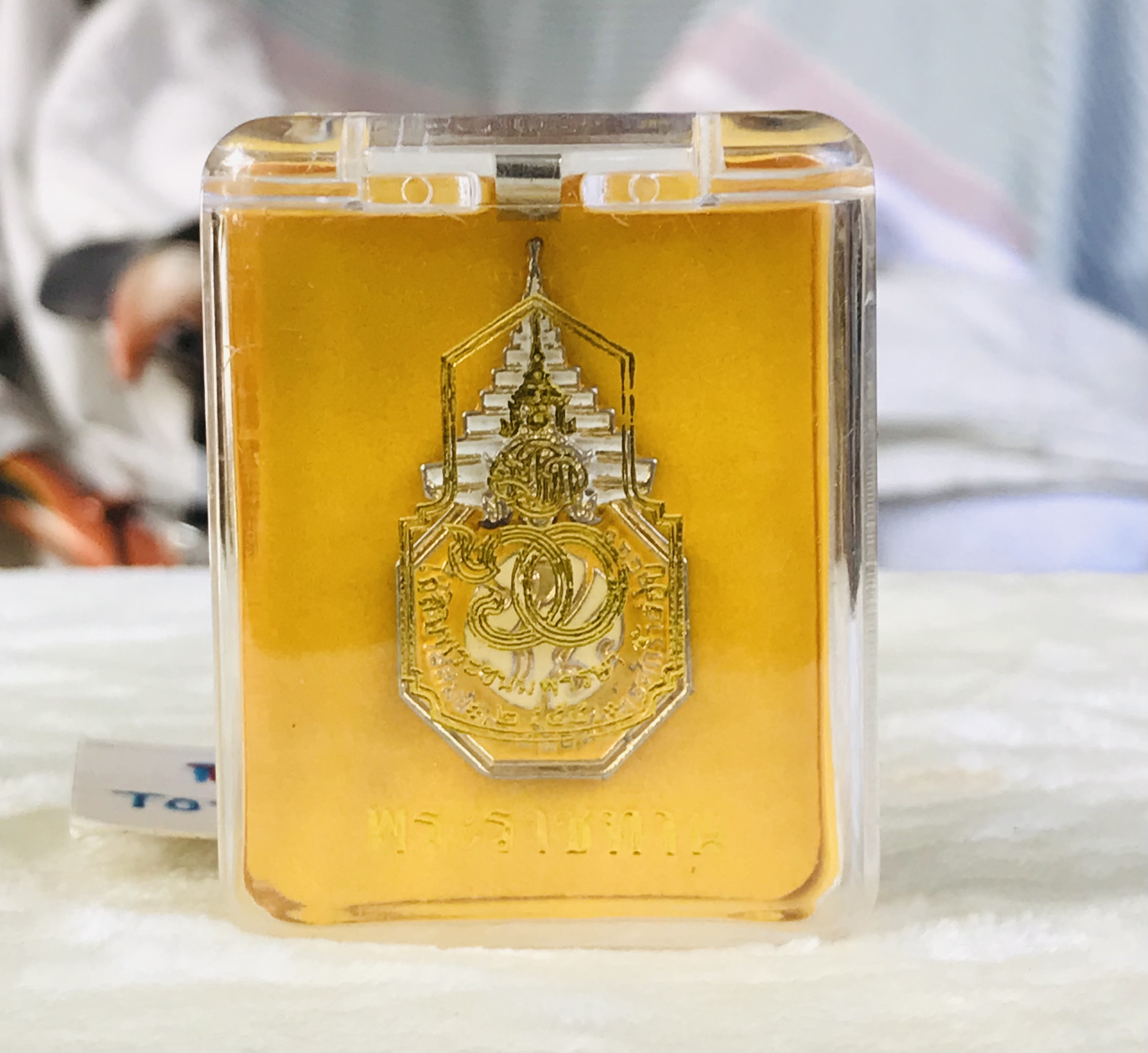 เก่าเก็บ เข็มกลัด ภปร. พระราชทาน ที่ระลึกฉลองสิริราชสมบัติครบ 60 ปี ปี 2549 ในหลวงรัชกาลที่ 9