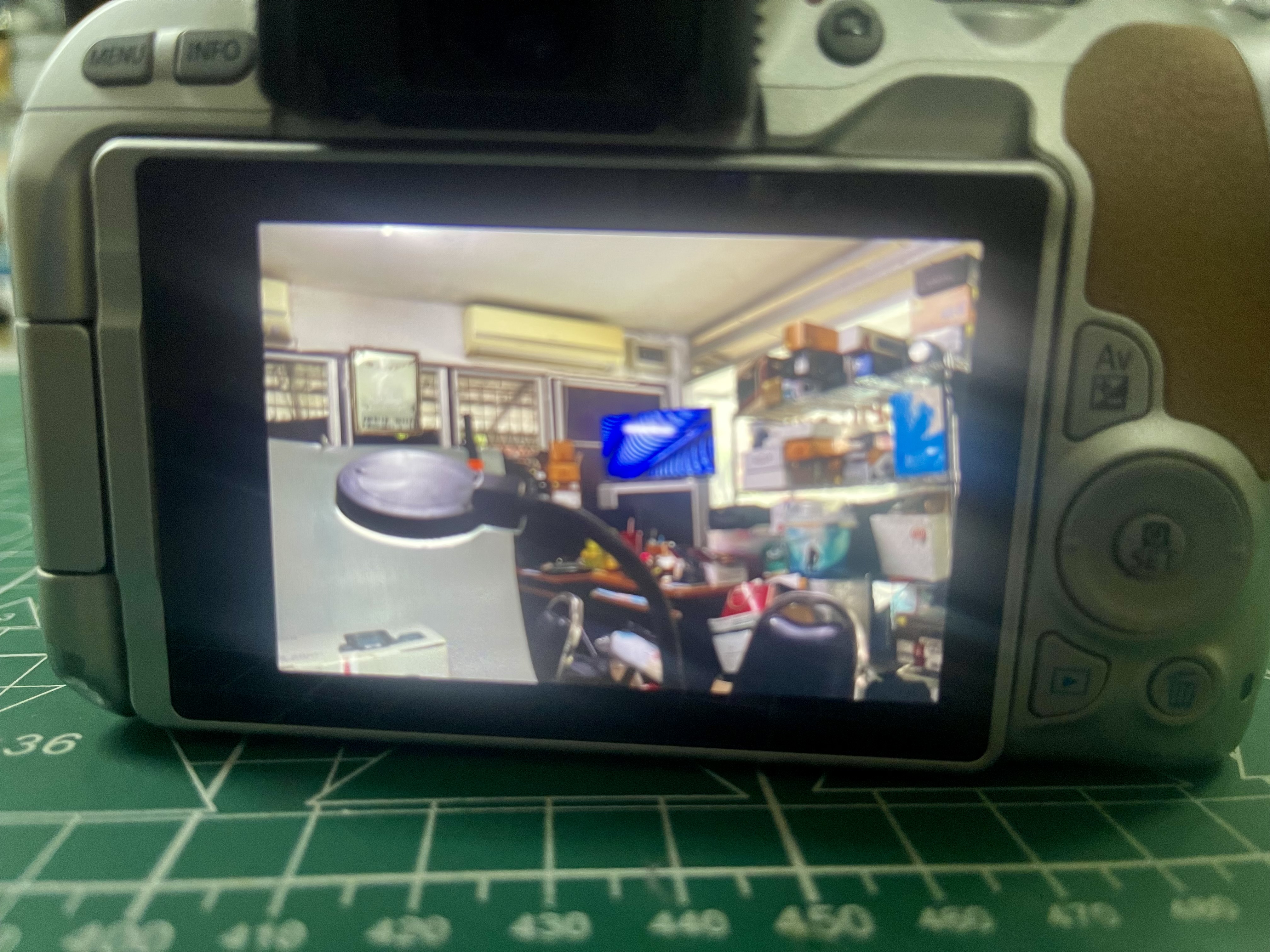 Canon 200D พร้อมเลนส์ 18-55 STM มี WiFi อดีตศูนย์สภาพสวย Shutter 10754