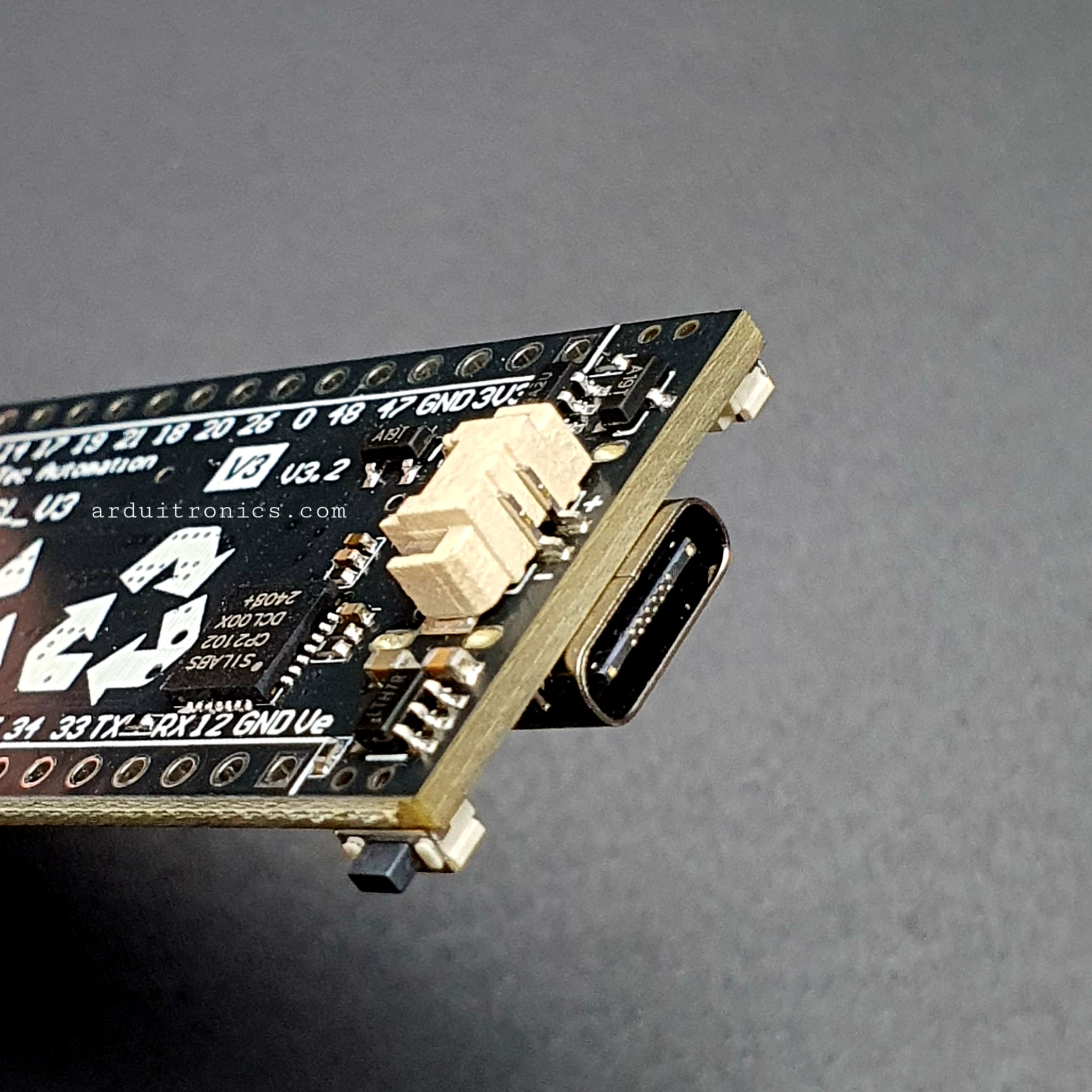 [Upgraded Version] LoRa 433-510MHz V3 SX1262 LoraWAN For Arduino + WiFi ESP32 ESP32S3FN8 + BLE - พร้อมสายอากาศ