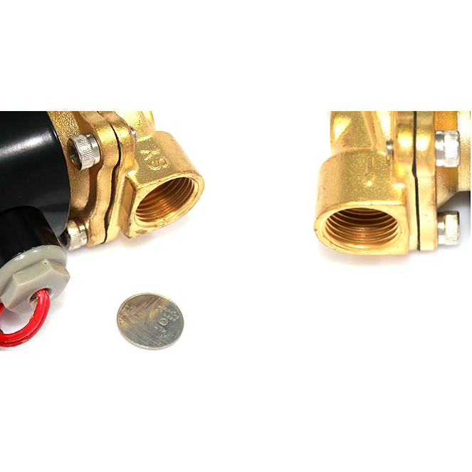 โซลินอยวาล์ว ทองเหลือง (Solenoid Valve Normally Closed) 4 หุน (1/2") 220VAC - ยี่ห้อ Senya 2W-160-15