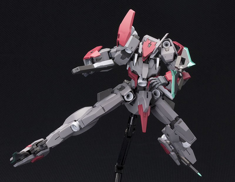 Frame Arms 1/100 SX-25 Cutlass