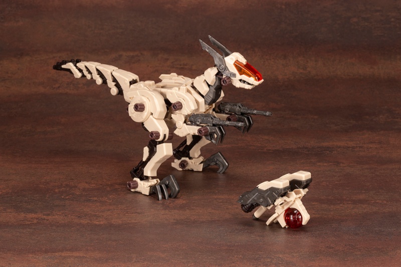 "Pre-Order" HMM Zoids 1/72 RZ-030 Gun Sniper Bone Color Ver. [Limited]