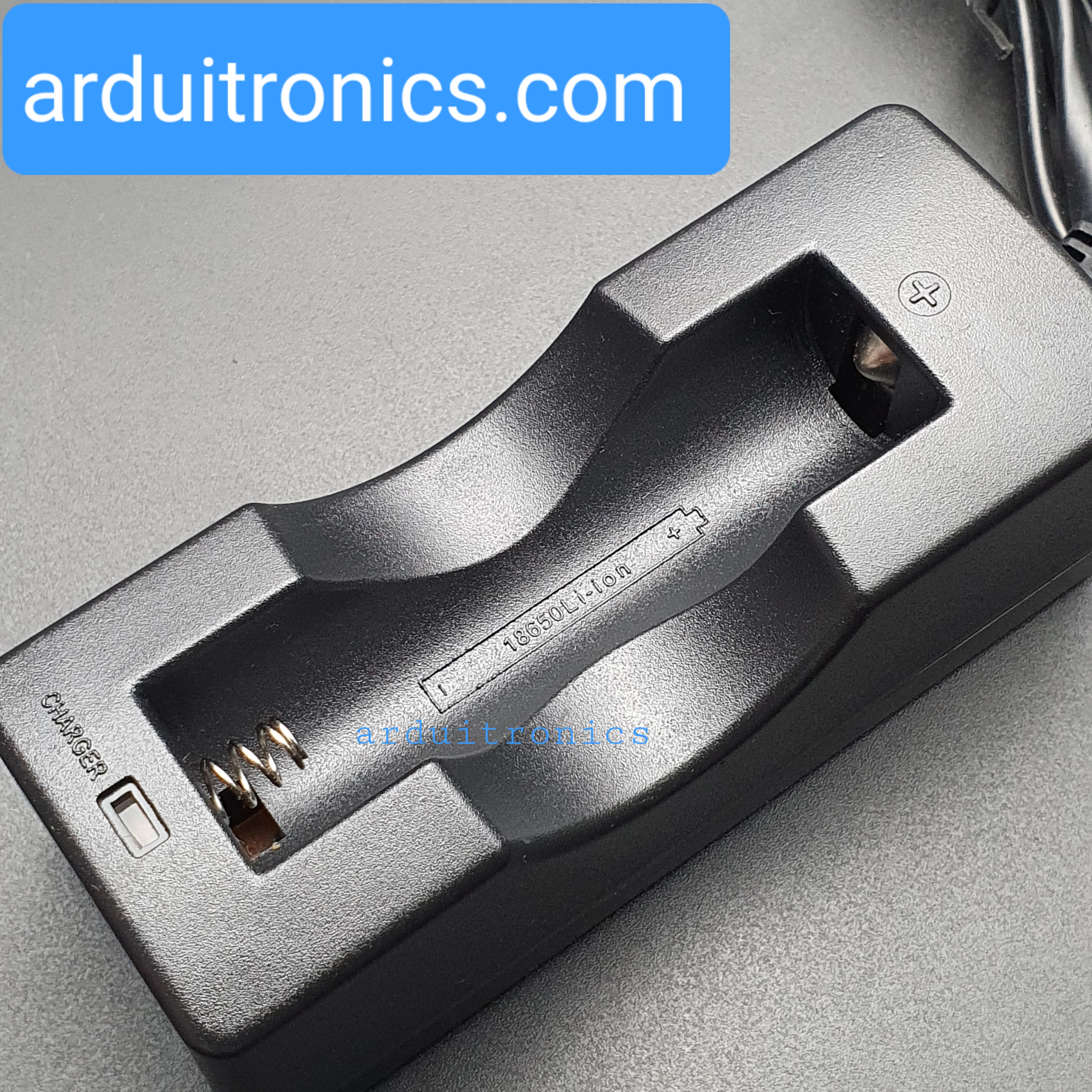 18650 Charger Base ที่ชาร์จถ่าน 18650 Li-ion แบบ 1 ช่อง มีไฟ LED (HR-189B)