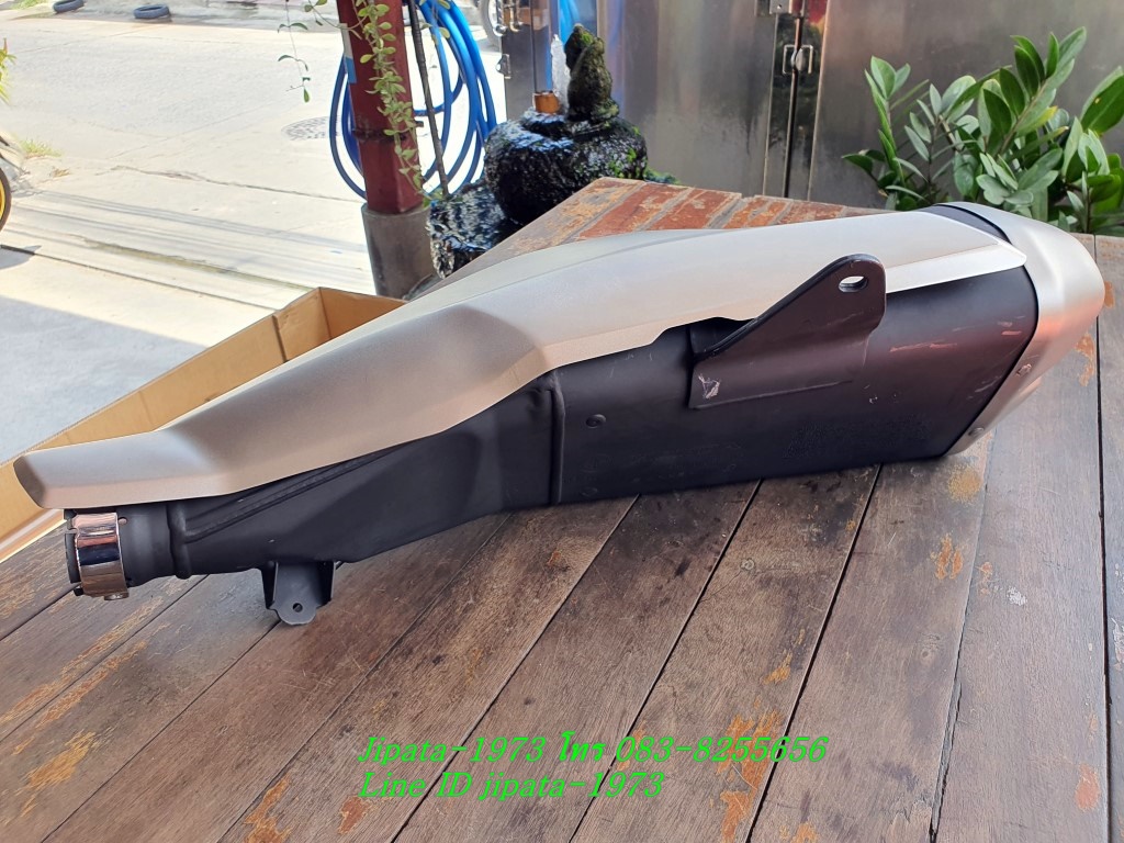 (CB500X) ชุดปลายท่อไอเสีย Honda CB500 X ปี 2021 แท้ (สินค้าตำหนิ)