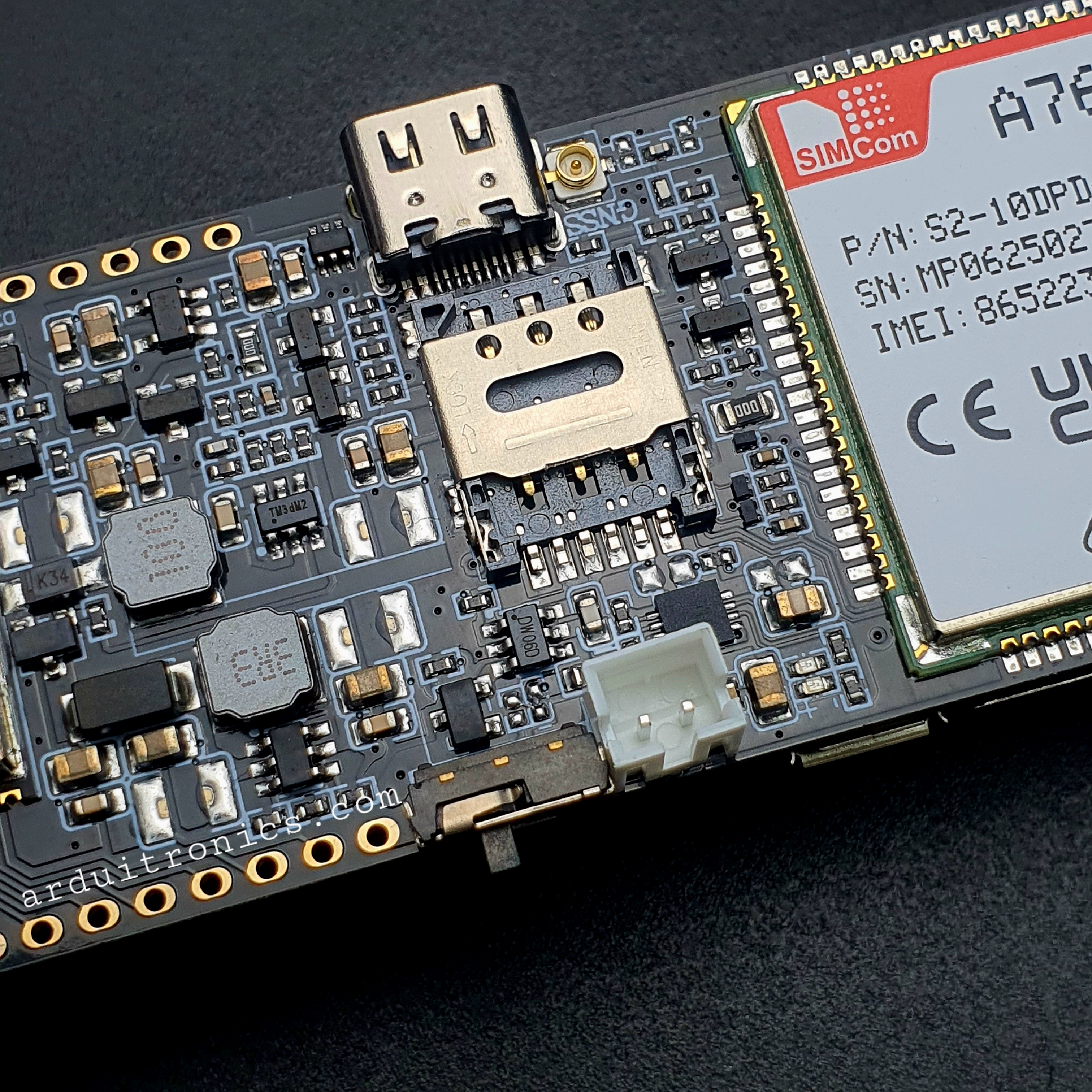 LILYGO T-A7608E-H (WiFi, BT, 3G/4G) with GPS พร้อมรางถ่าน 18650