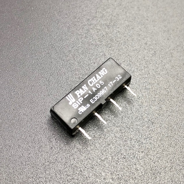 Mini Relay Reed Switch 5V 1A (SIP-1A05)