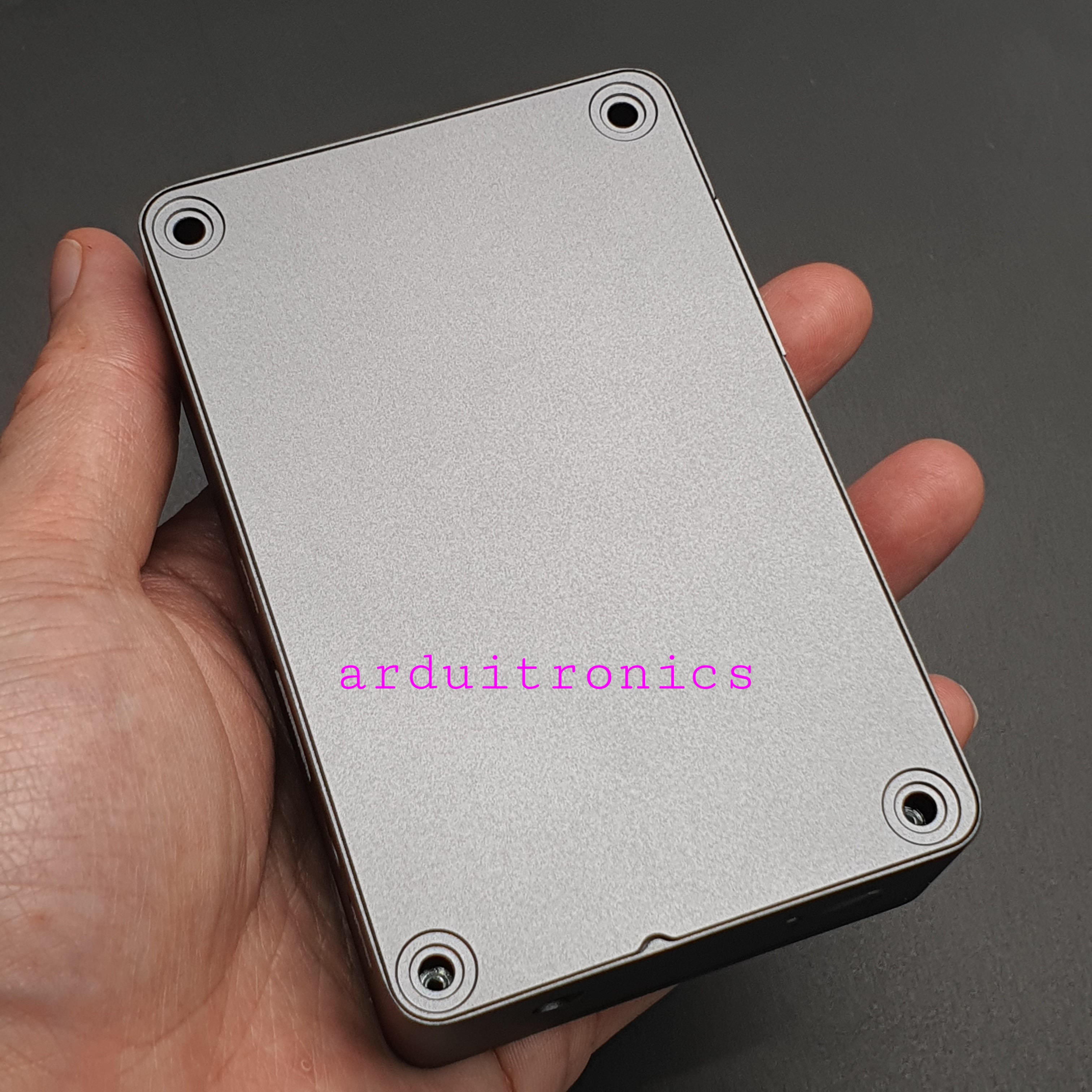 กล่องโลหะพิเศษ สำหรับ Orange Pi 5 / 5B Development Board กล่องโลหะพิเศษ พร้อมเสาอากาศ