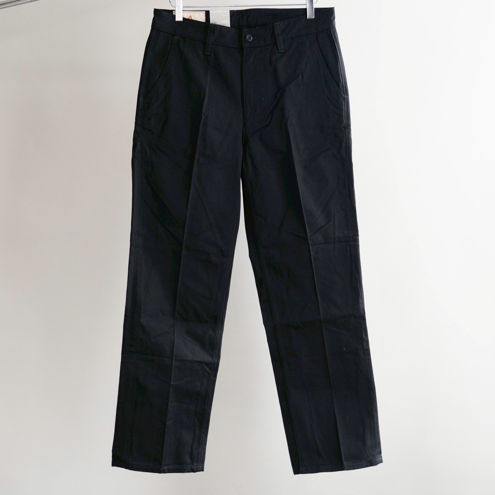 Lazy Leo – Black