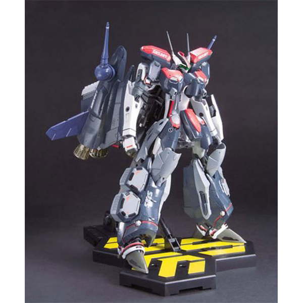 1/72 VF-25F Armored Messiah Valkyrie Alto Custom