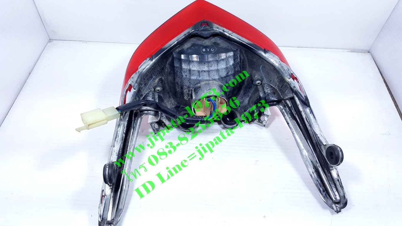 โคมไฟท้าย Yamaha Nouvo Elegance แท้ มือ 2