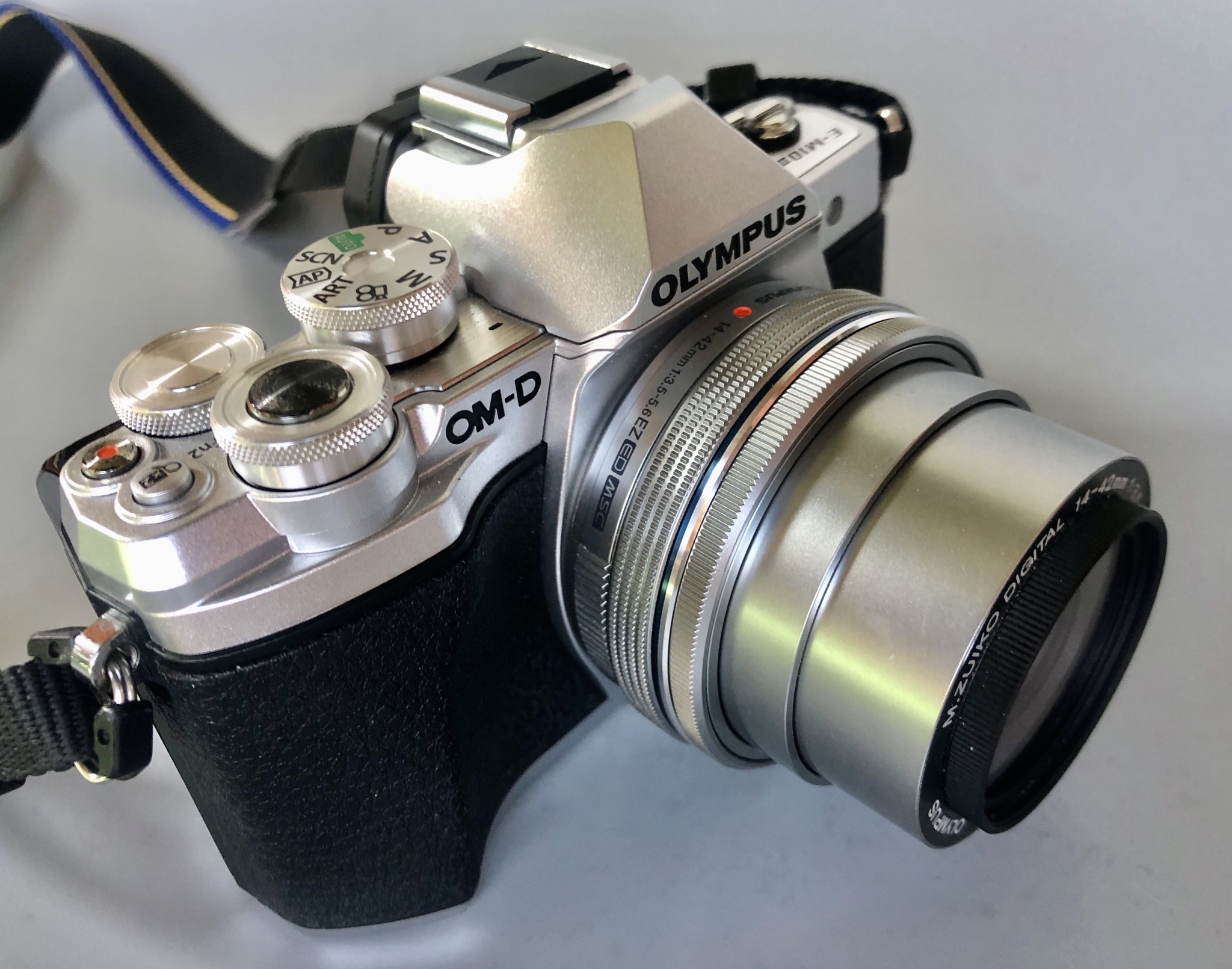 กล้อง Olympus OMD EM10 Mark 3 kit 14-42 อดีตประกันศูนย์ สวย ชัดเตอร์2556