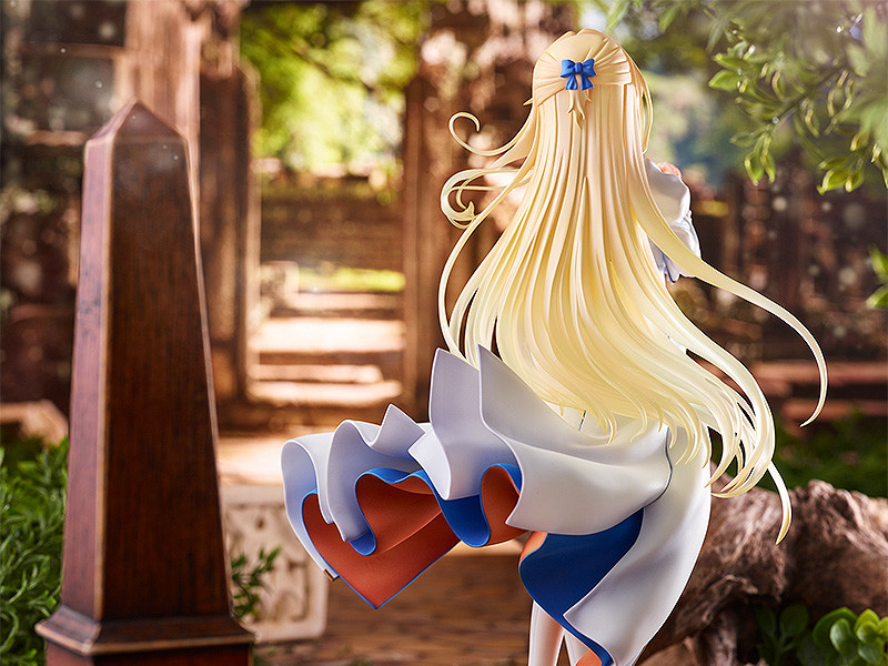 "Pre-Order" Phat! 1/7 Priestess