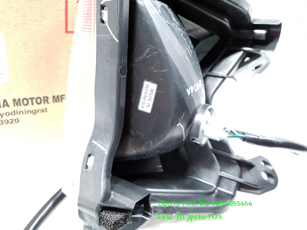 (Nmax) ชุดไฟเลี้ยวหน้า Yamaha Nmax 155 ปี 2016-2018 แท้