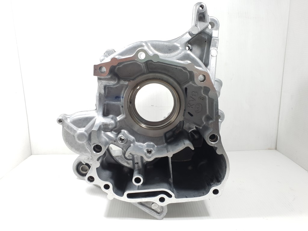 (Click 110 ) เรือนเครื่องยนต์ด้านขวา Honda Click 110,Click 110 i แท้