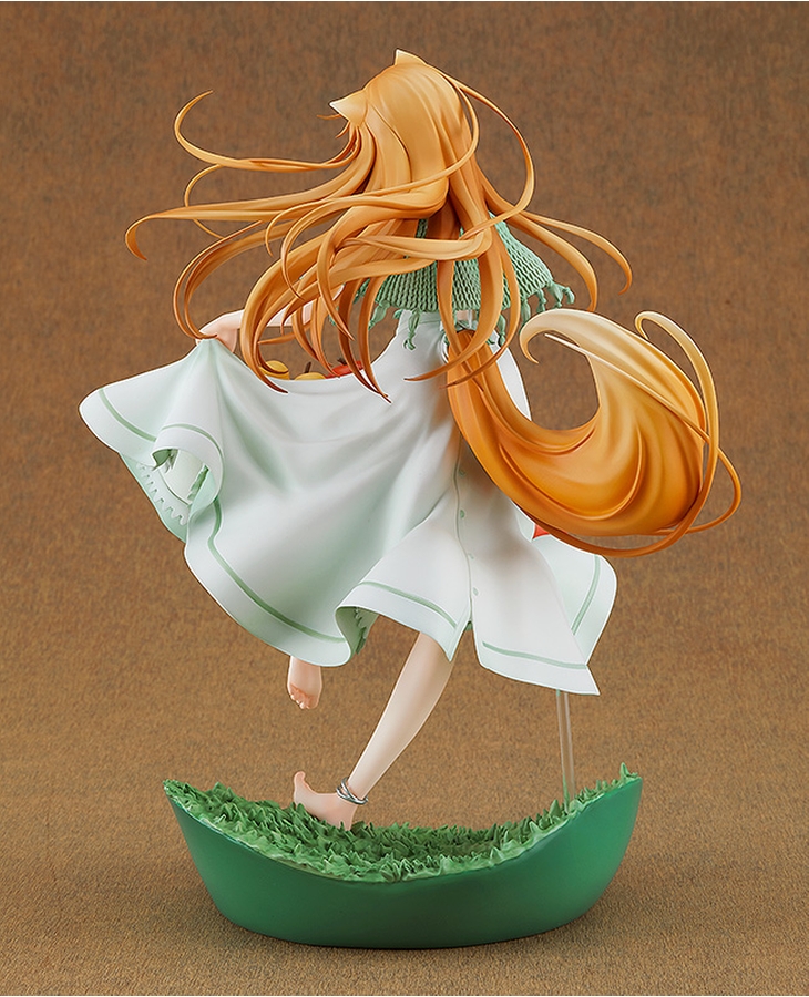 "Pre-Order" GSC 1/7 Holo ~Wolf and the Scent of Fruit~