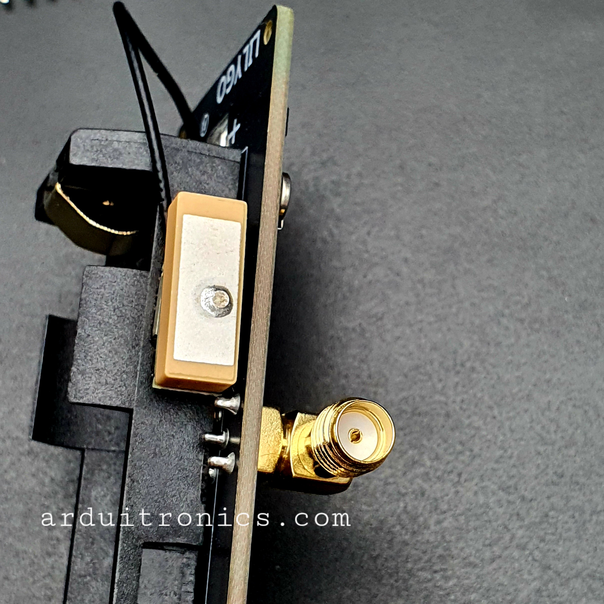 LILYGO TTGO T-Beam V1.2 ESP32 Lora32 (923MHz) GPS (NEO-6M SMA) Bluetooth พร้อมรางถ่าน 18650