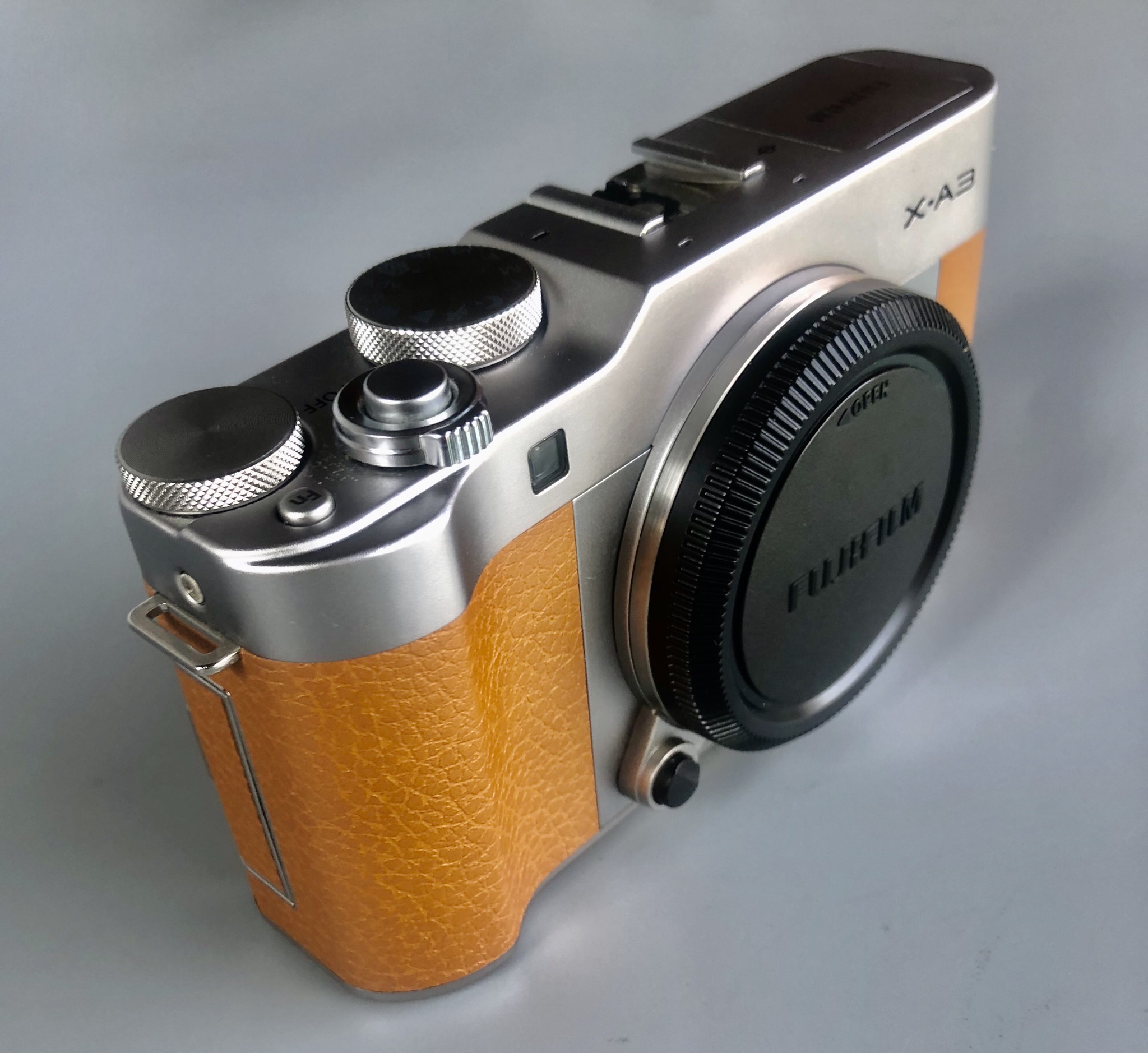 ขาย Fuji X-A3 อดีตระกันศูนย์ Lens Super EBC XC16 50 mm II