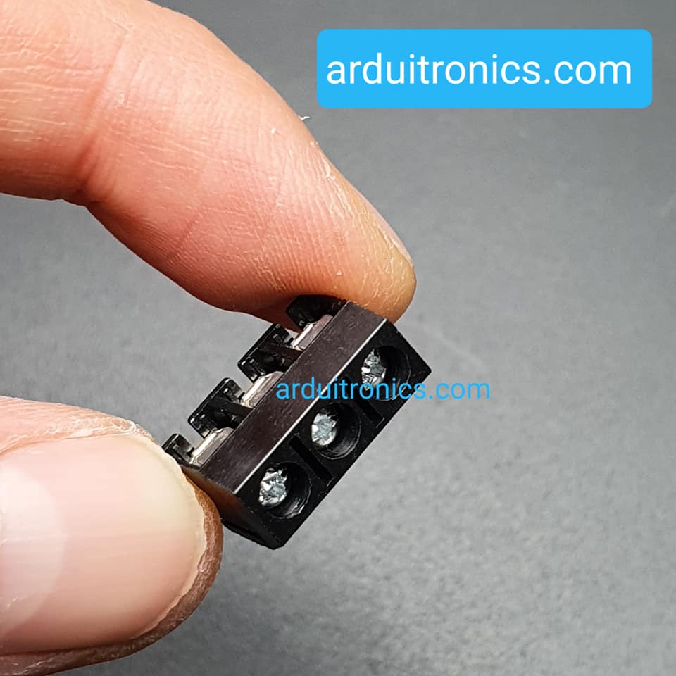 Screw Terminal Block 3 Pin Connector 5mm Pitch (Black) คอนเน็คเตอร์แบบสกรูหมุน 3 ขา สีดำ ระยะห่างระหว่างขา 5 มม. (จำนวน 1 ชิ้น)