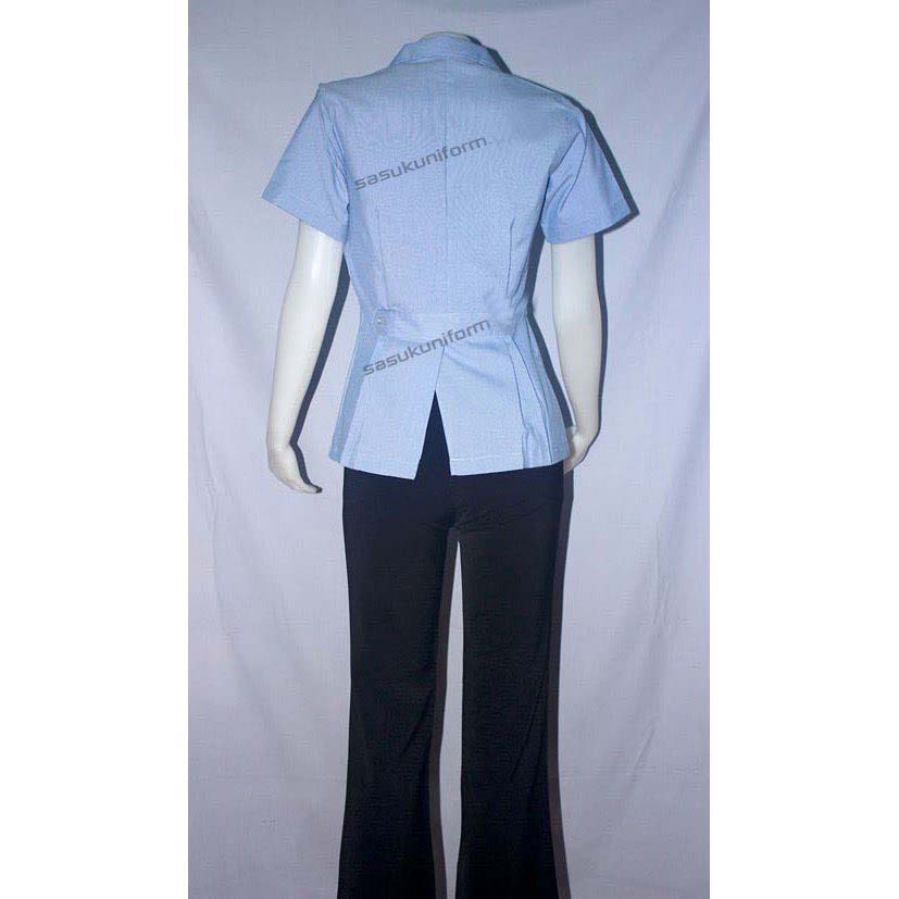 เสื้อกราวน์ริ้วฟ้าขาว คอบัวกัลยา กระดุมธรรมดา ปักกระทรวงสาธารณสุข