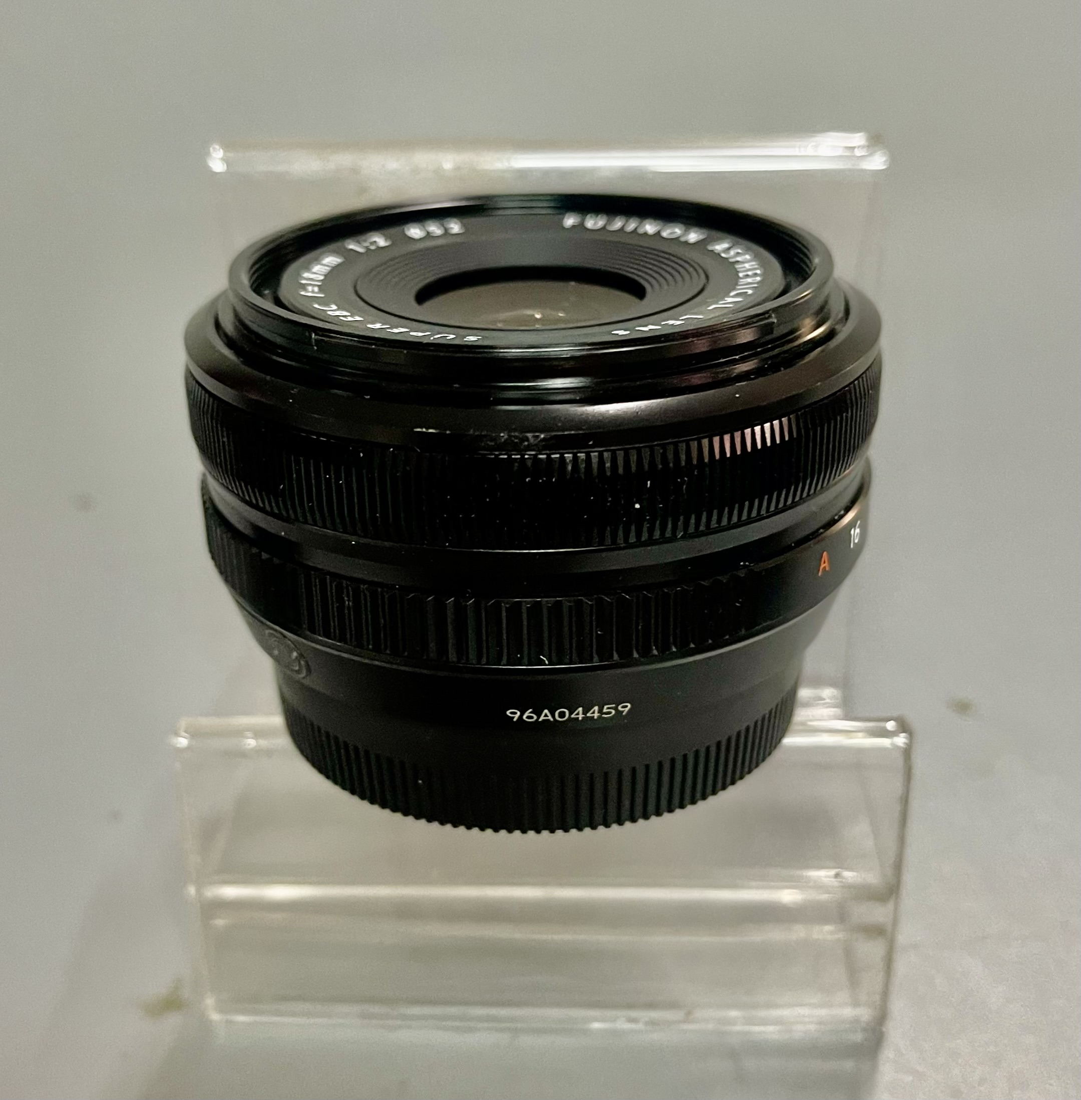 ขายเลนส์ FUJI 18mm f2 (มือสอง)สภาพดี