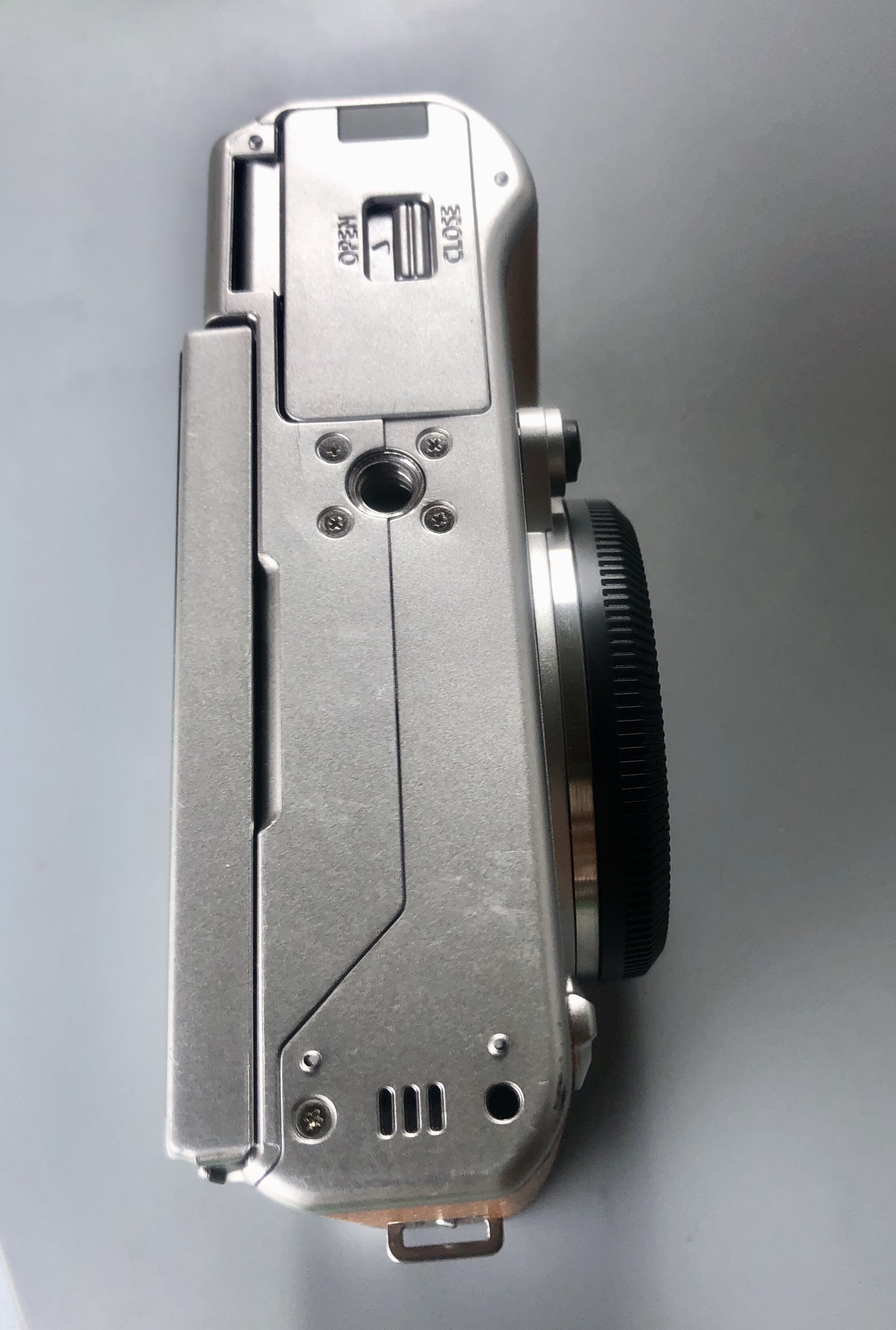 ขาย Fuji X-A3 อดีตระกันศูนย์ Lens Super EBC XC16 50 mm II