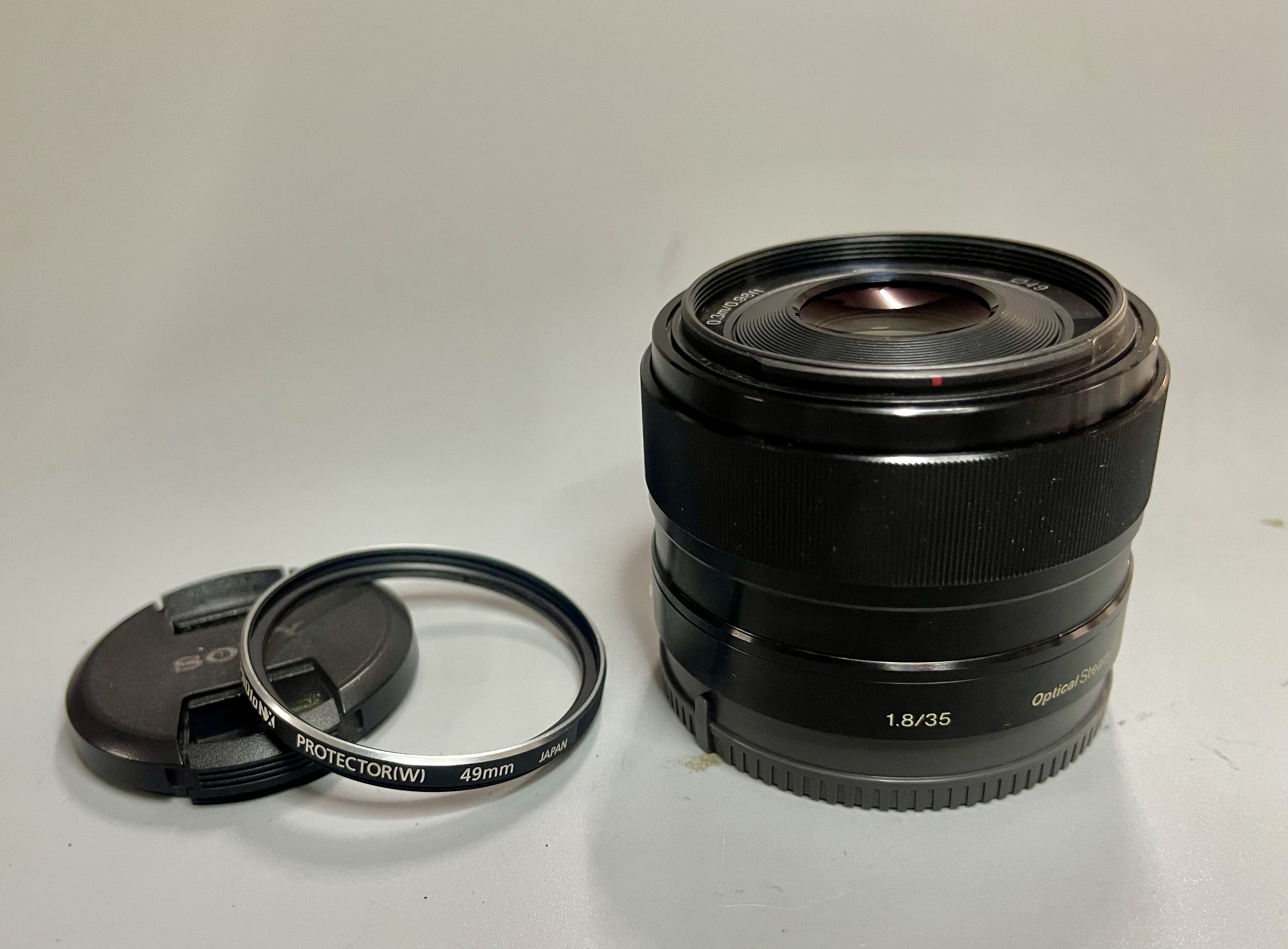 ขายเลนส์ SONY E 35mm F1.8 OSS สภาพดีเหมือนใหม่