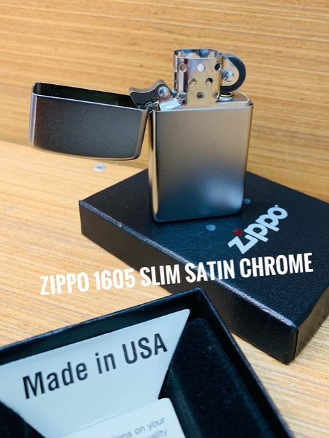 Zippo 1605 Slim Satin Chrome ตัวเล็กกะทัดรัด เหมาะมือ แท้อเมริกา บรรจุในกล่องสวยงาม สินค้ามือหนึ่ง ยังไม่เติมน้ำมันใดใด
