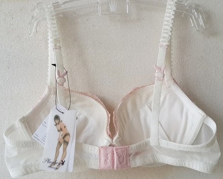 เสื้อชั้นในสตรี Playboy