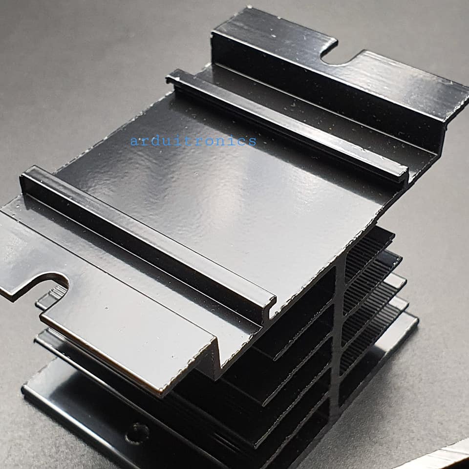 Heat Sink (สีดำ) สำหรับใช้กับ Fotek Solid State Relay (จำนวน 1 ชิ้น)