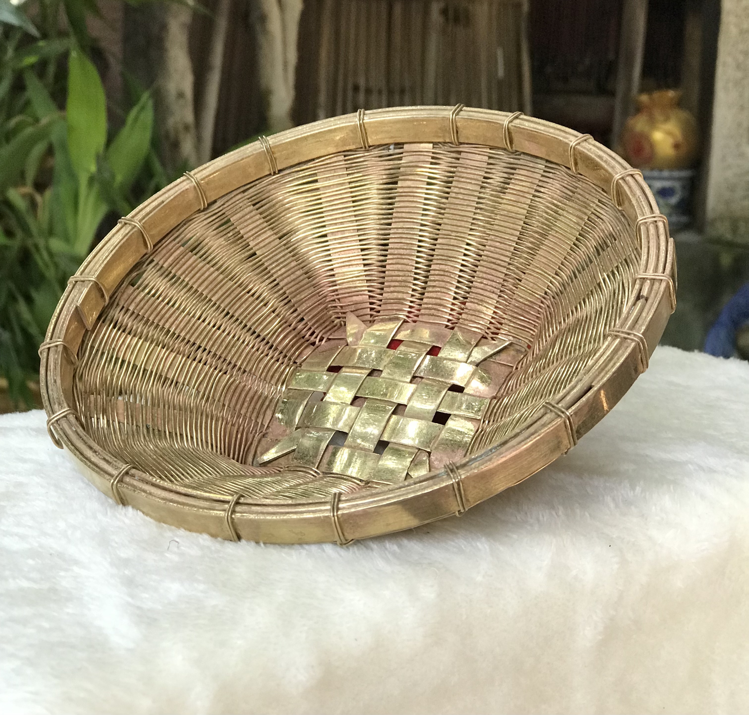 Antique Brass ตะกร้า กระจาดทองเหลืองสาน งานเก่าน้ำหนัก 300 กรัม ขนาดกว้าง 6 นิ้ว สะสม ตั้งโชว์ตกแต่งบ้าน