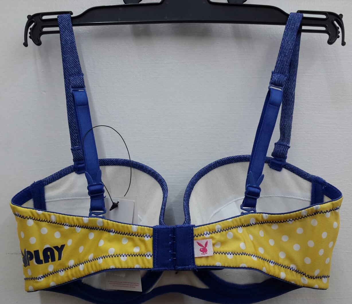 เสื้อชั้นในสตรีPlayboy