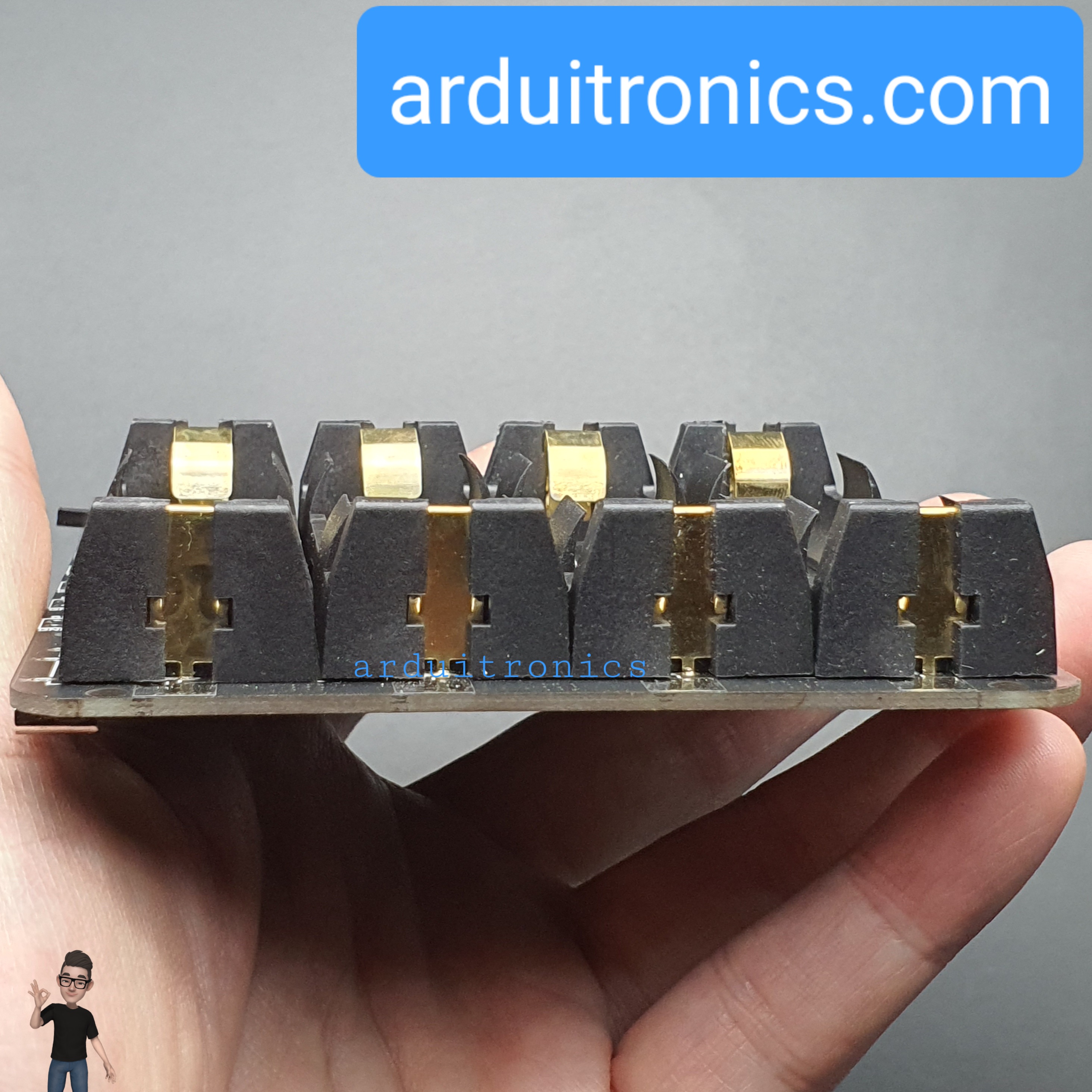 โมดูลชาร์จแบตเตอรี่ 18650 แบบ 4 ก้อน พร้อมช่องจ่ายไฟ USB Battery Shield V3 สำหรับ Raspberry Pi WEMOS Arduino ESP8266