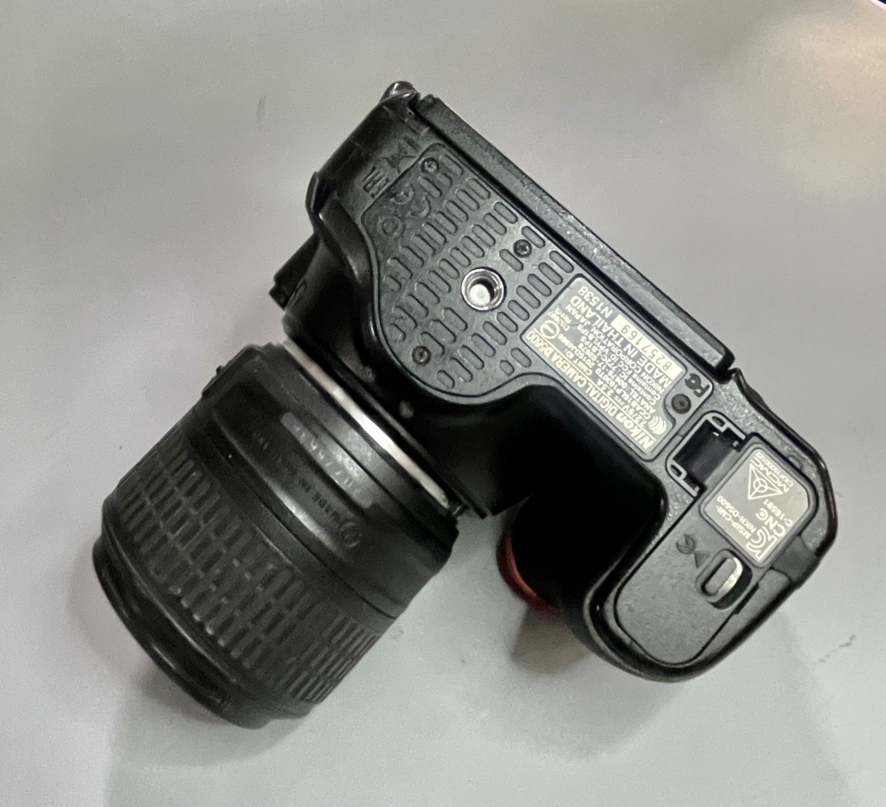 ขาย Nikon D5600 + Lens AF-S DX 18-55mm VR f3.5-5.6 G II Wifi ทัชสกรีน เครื่องสวยเมนูไทย คุ้มเกินราคา