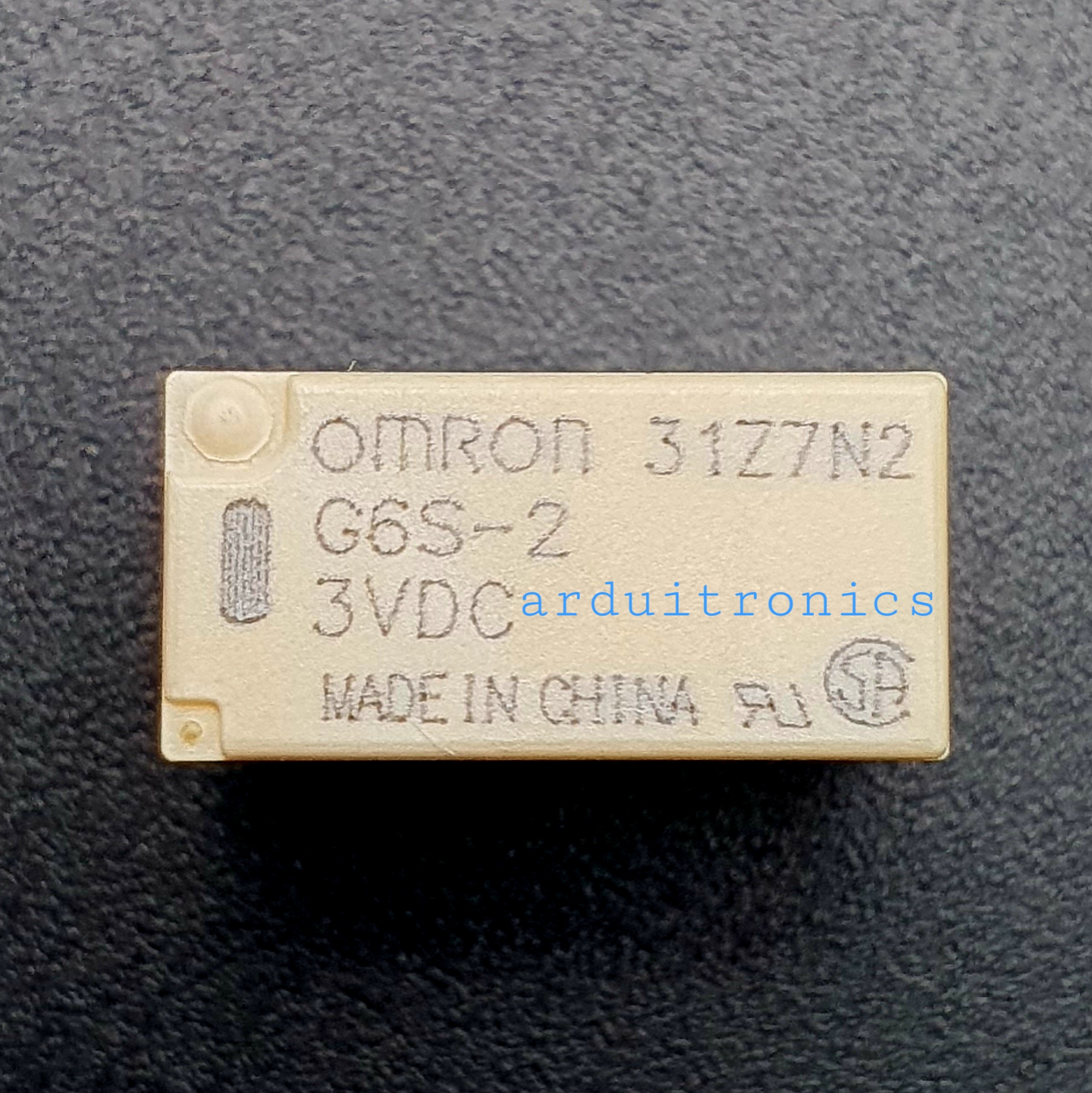 หัวรีเลย์ Relay Omron G6S-2 3VDC