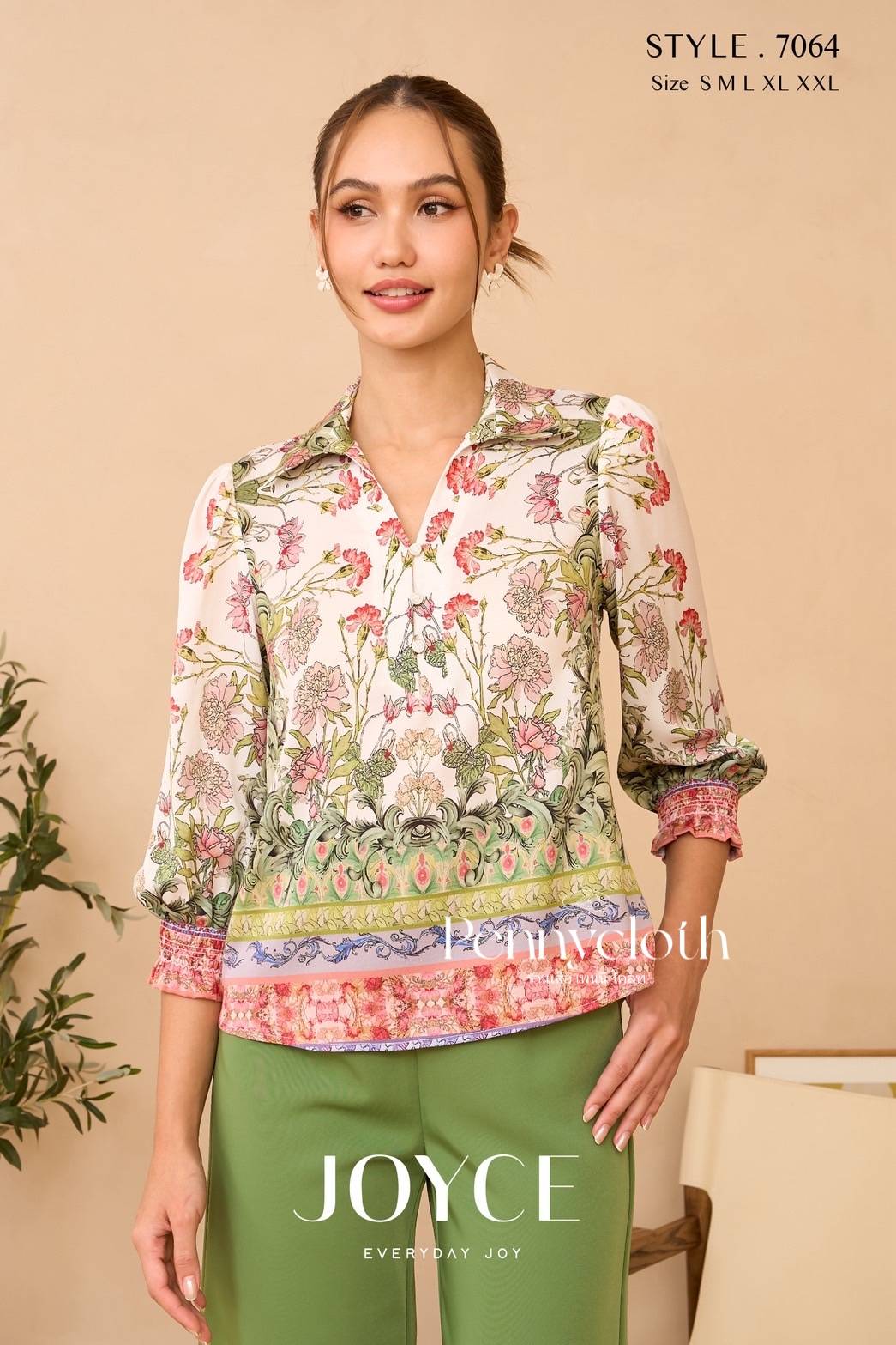 Joyce เสื้อเบลาเชิ้ตรุ่นใหม่ รหัส 7064 ผ้าจอร์เจียพิมพ์ลาย คอปก ว่าวี กระดุม 3 เม็ด ผ้าเนื้อดีใส่สบาย by PENNY CLOTH