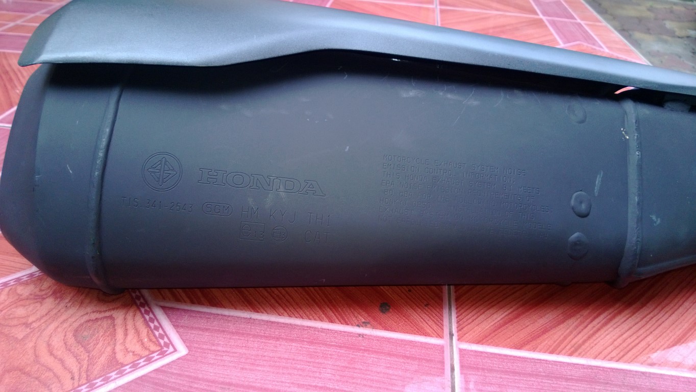ปลายท่อไอเสีย Honda CBR 250 i แท้